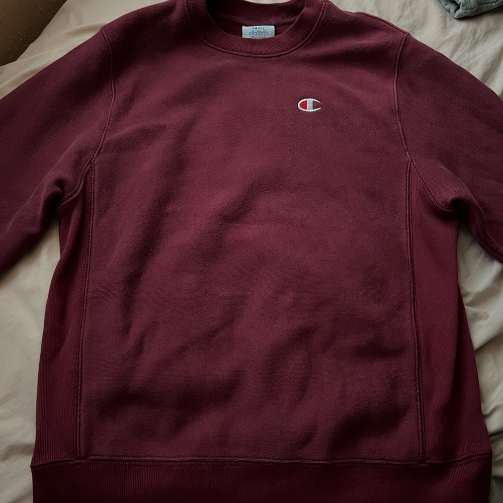 Champion Red Crewneck Sweater Classic Design